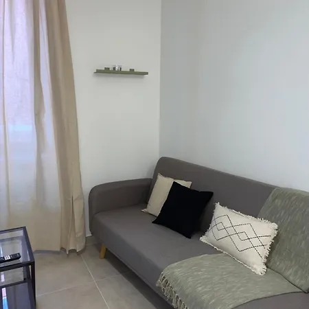 Apartment Duplex Raffine, Elegant & Climatise - La Mezz *