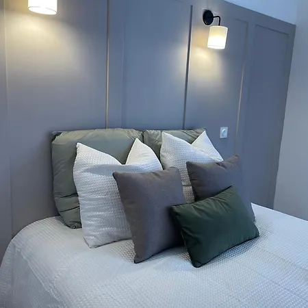 Apartment Duplex Raffine, Elegant & Climatise - La Mezz Nîmes