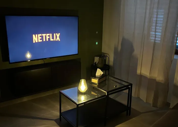 Duplex Raffiné, élégant&climatisé - La Mezz Nîmes